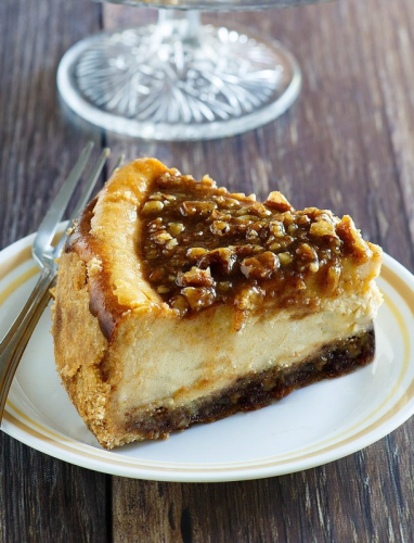 Pecan Pie Cheesecake Thanksgiving and Christmas Dessert Recipe