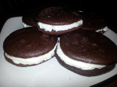 The Original Whoopie Pie (Gob Cake) | Just A Pinch Recipes