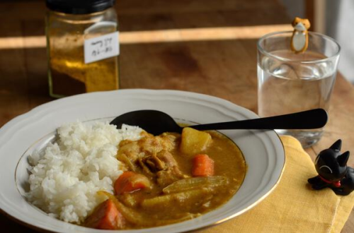 Karē raisu - Curry japonais : la recette de base et les ingrédients ...