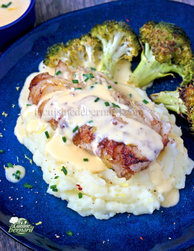 Pan-fried cod, hollandaise sauce, homemade mashed potatoes and ...