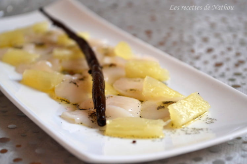 Recette de Carpaccio de Saint-Jacques à la vanille et ananas