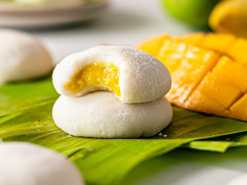 Low-Sugar Mango Mochi | Foodaciously