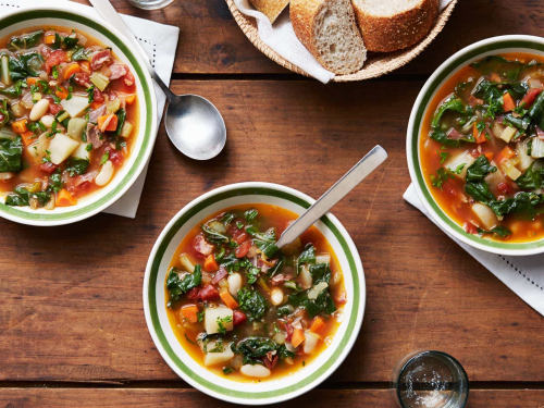 Easy Italian Minestrone Soup Recipe - Earthy Italian Soup